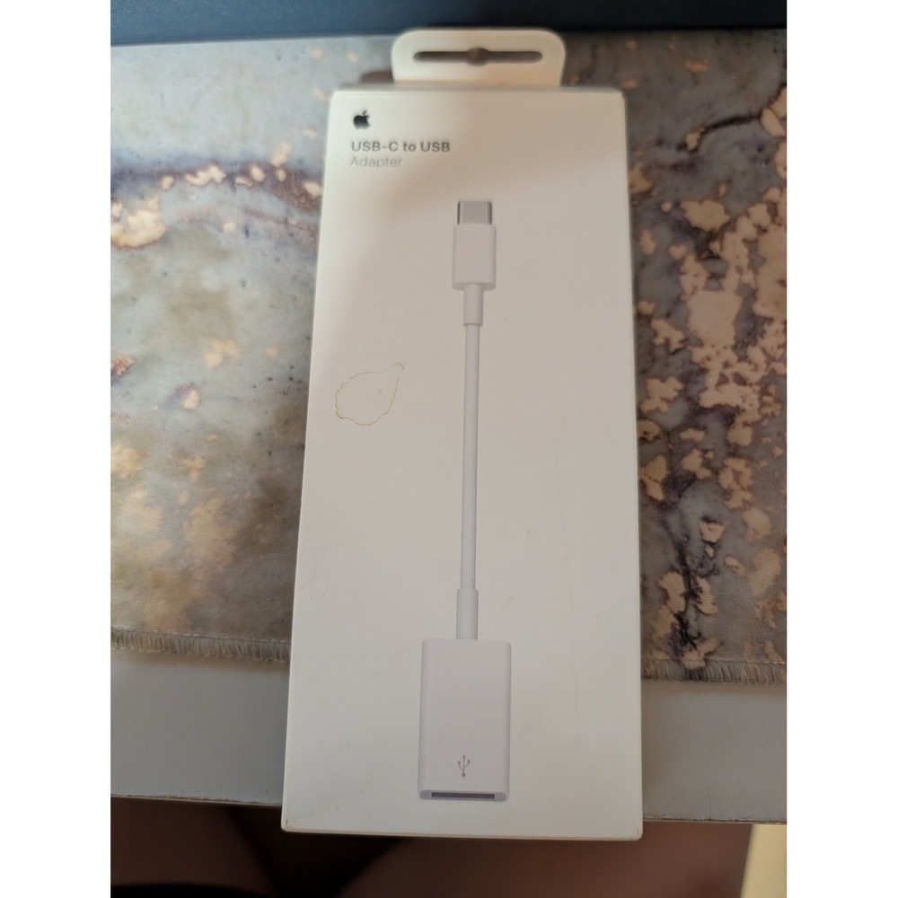 Apple USB-C to USB Adapter Unisex OS White NIB MJ1M2AM/A Dongle Accessory